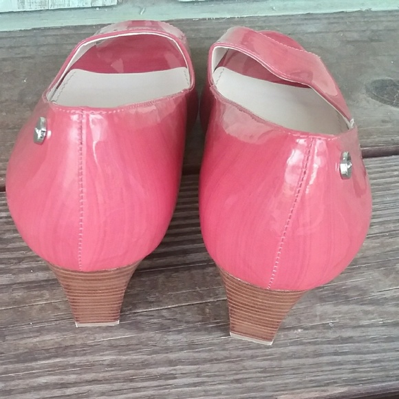 Calvin Klein Wedges - Picture 4 of 7